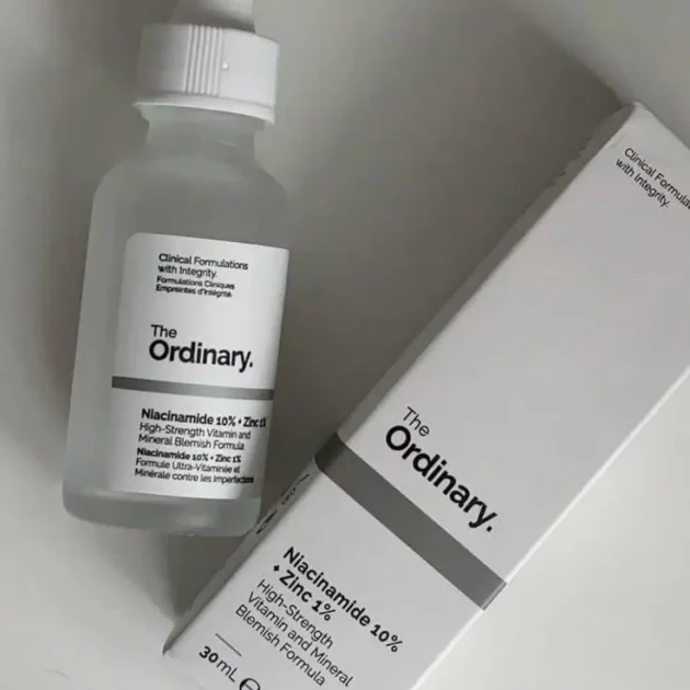 The Ordinary Niacinamide: سـر الـبـشـرة الـصـافـيـة الـخـالـيـة مـن الـبـثـور والـلـمـعـان الـمـزعـج